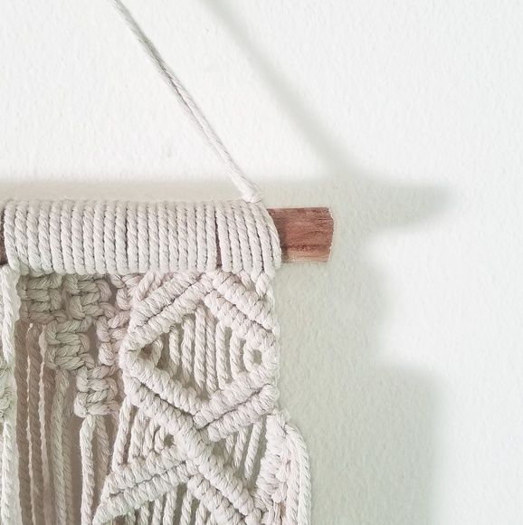Macrame Wall Hanging Large - Picture 3 of 5